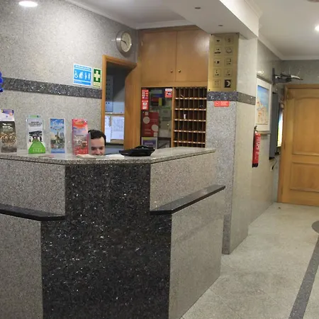 Residencial Horizonte 게스트하우스 리스본