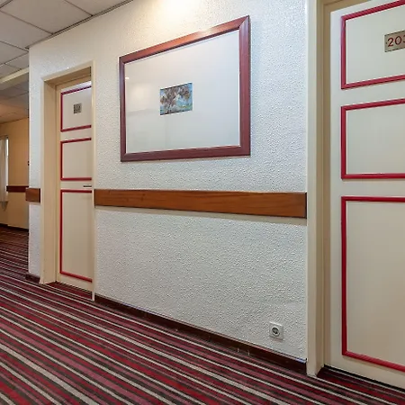 Residencial Horizonte בית הארחה